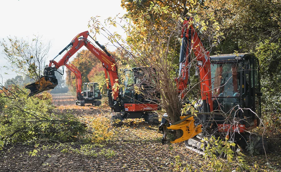 Image Showing All 3 TMK Tree Shears Working